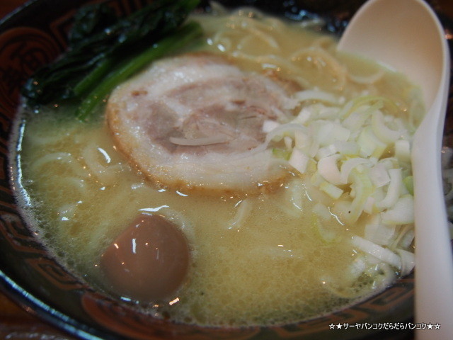 らーめん 釜神 バンコク こってり
