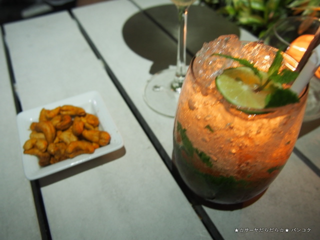 sala rattanakosin Bangkok¡¡roof top bar ¥Ð¥ó¥³¥¯¡¡¥µ¡¼¥ä