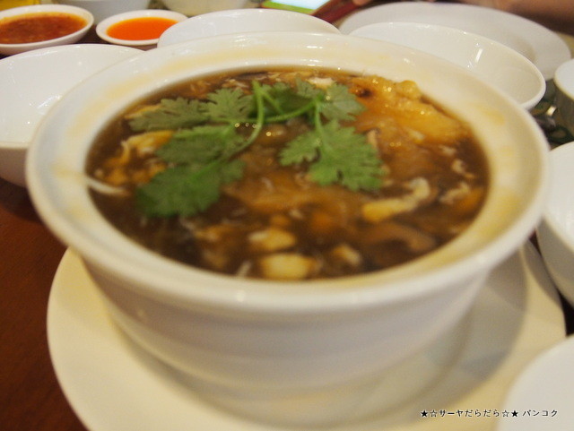 Chandrphen Restaurant 珍平酒楼 バンコク 美味しい 中華