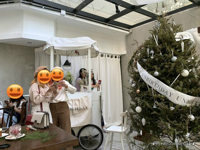 Unbirthday Cafe バンコク