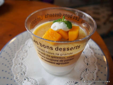 Serendib tearoom bangkok 日本人カフェ