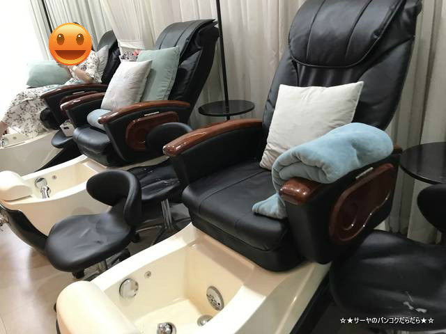 TREAT nail salon ネイルサロン トンロー NAIL