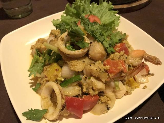 Baan Suan Asoke Thai restaurant タイ料理 レストラン (8)