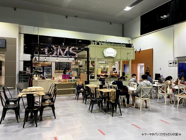 TRANG AIRPORT トラン空港 タイ旅行 (3)