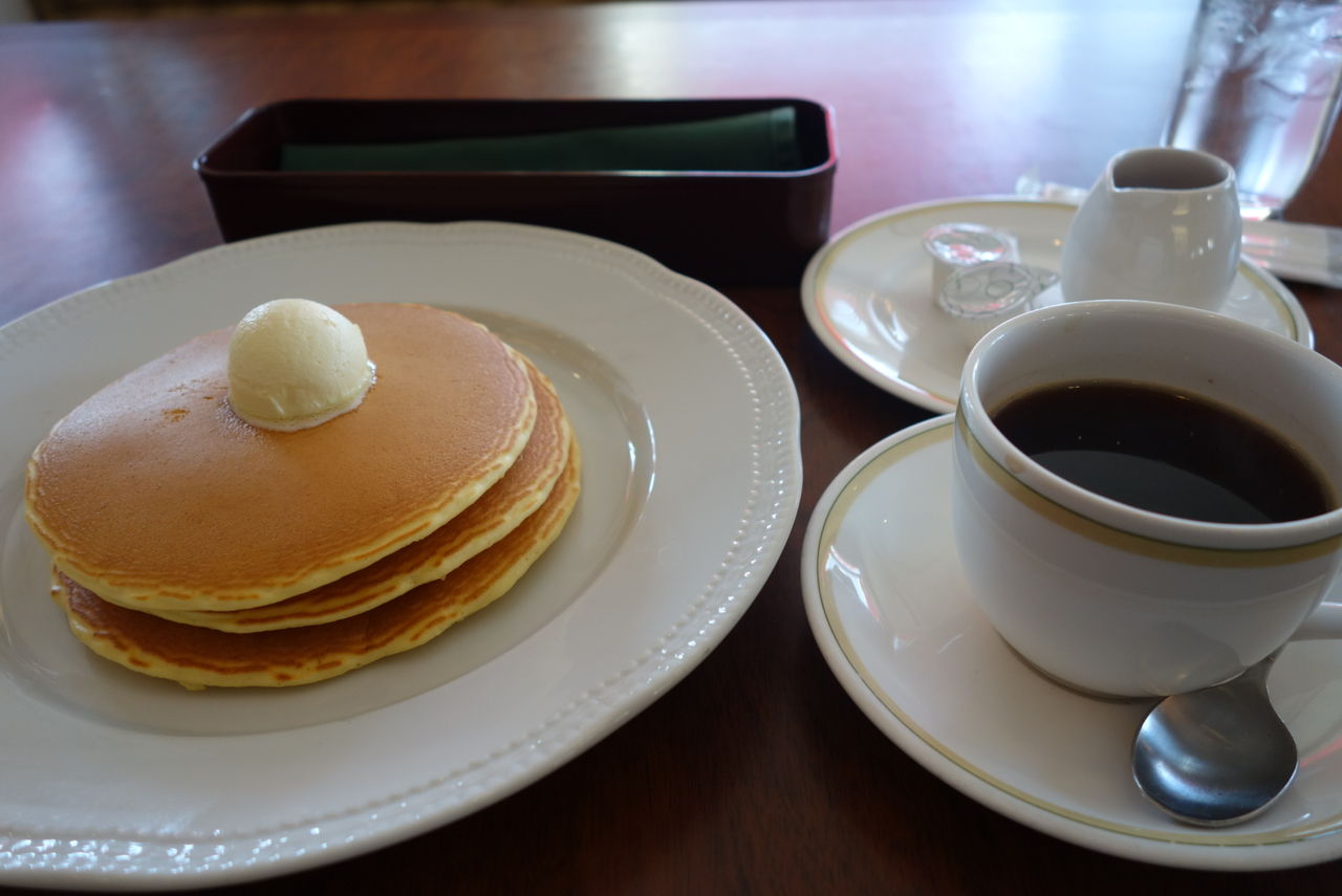 ロイヤルホストでモーニング パンケーキ わたしんち ロイヤルホストでモーニング パンケーキ わたしんち
