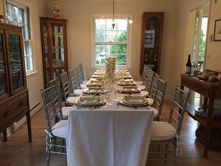 thanksgiving-table-1888643__340