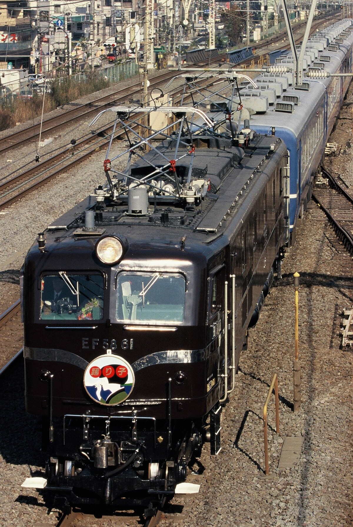 065-021 (2)