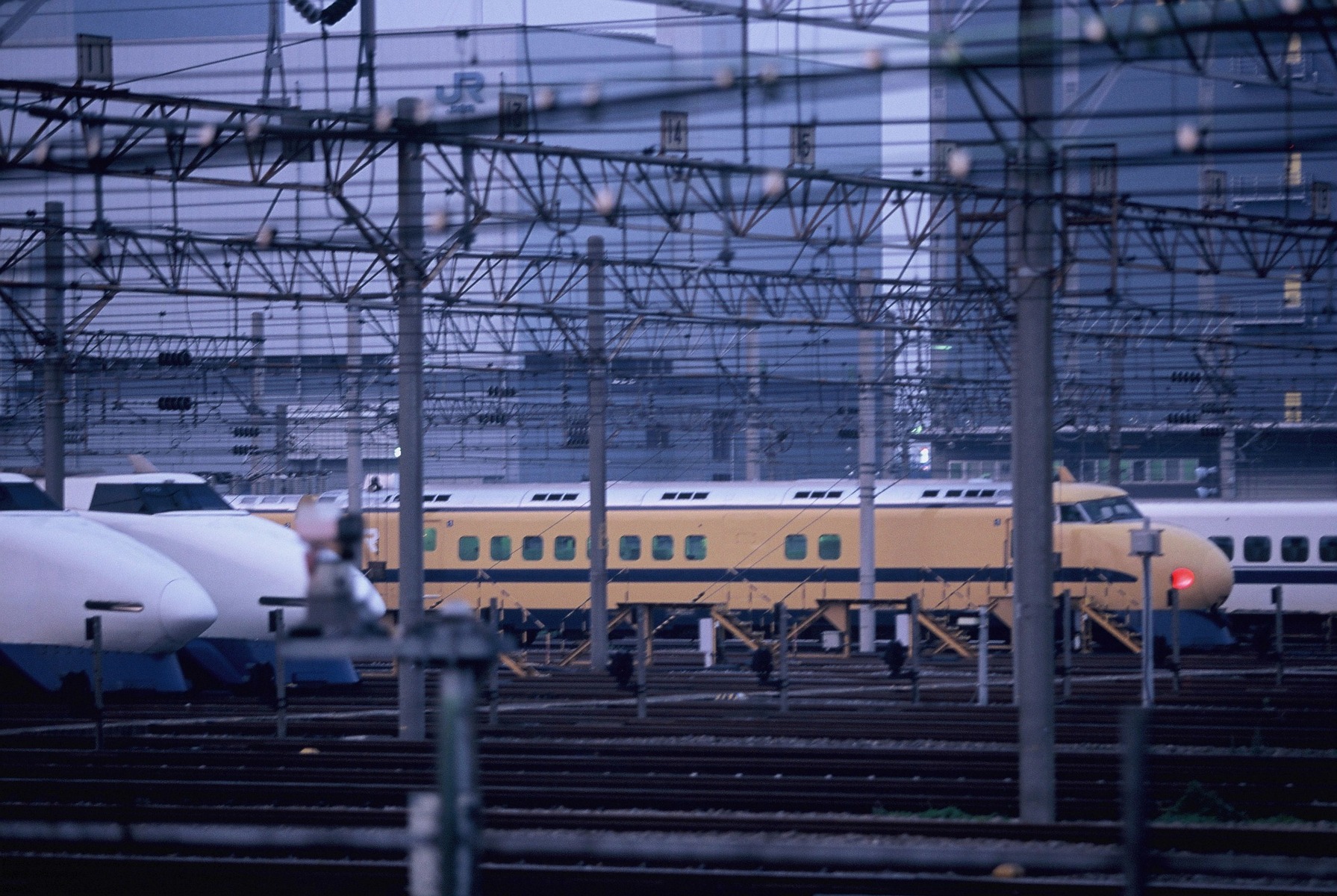 094-012