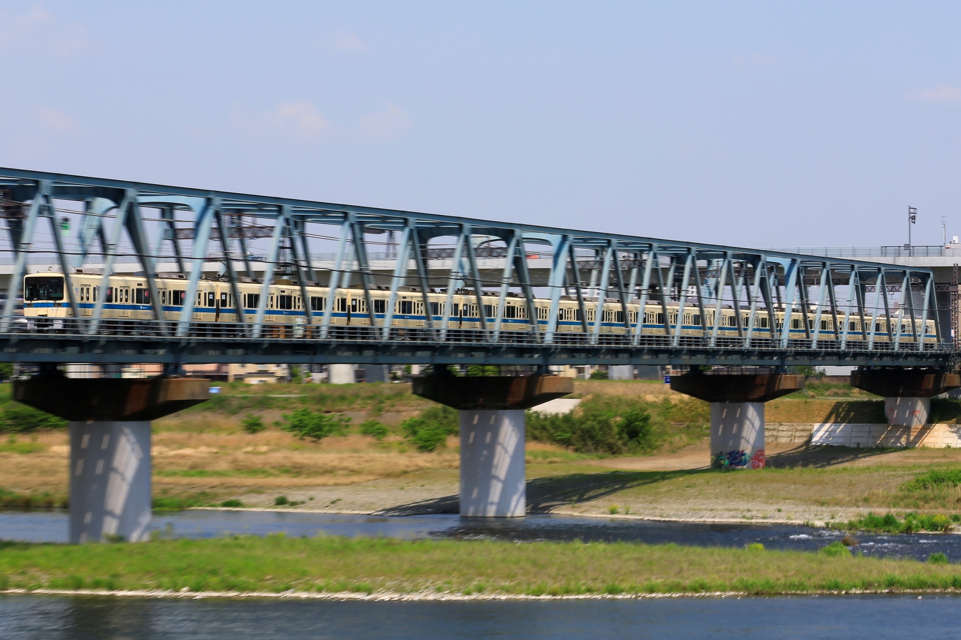 _X1V8704 (2)