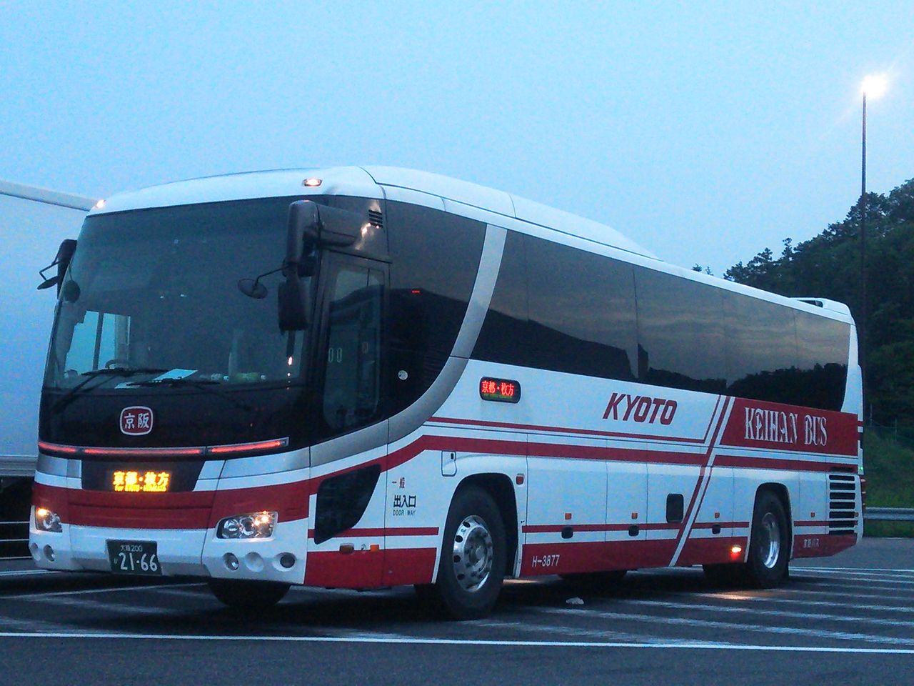HIGHWAY EXPRESS BUS の日常京阪バス　H-3877コメント