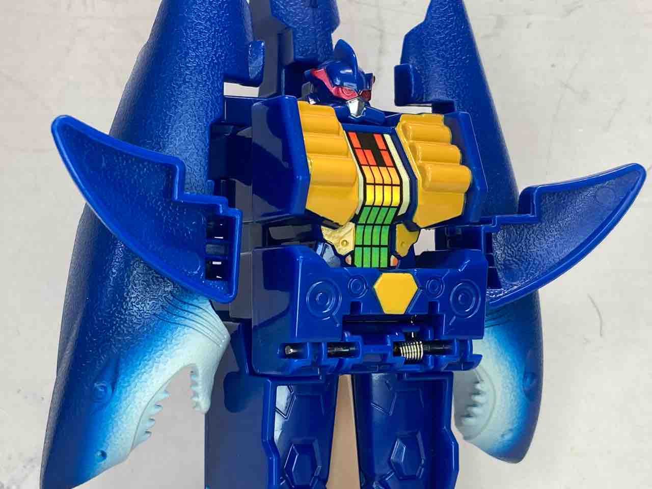 レビュー】ユニトロボーン シャークベンディングマシン : ガッツ レビュー】ユニトロボーン シャークベンディングマシン : ガッツ