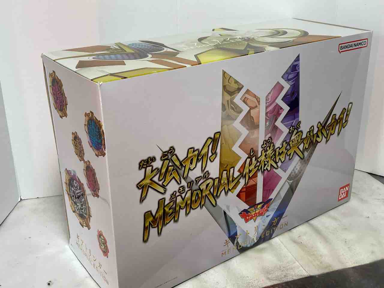 輸送箱未開封　ガイソーケン　memorial Edition Amazon.co.jp: 開封 騎士竜戦隊リュウソウジャー ガイソーケン