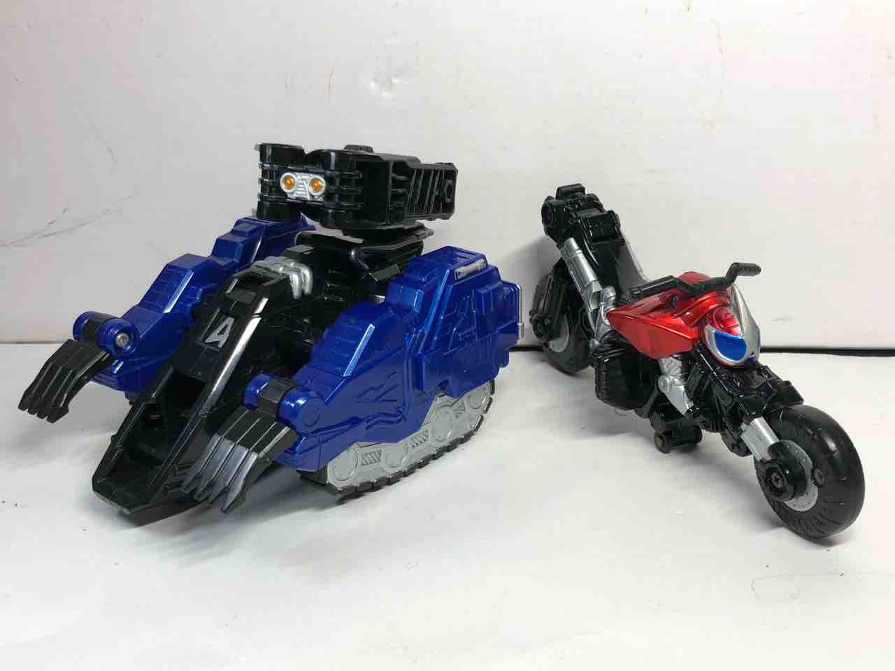 仮面ライダーW DXリボルギャリー＋アクセルガンナー＋双動限定含む5種 回転換装ベース DXリボルギャリー 仮面ライダーW バンダイ