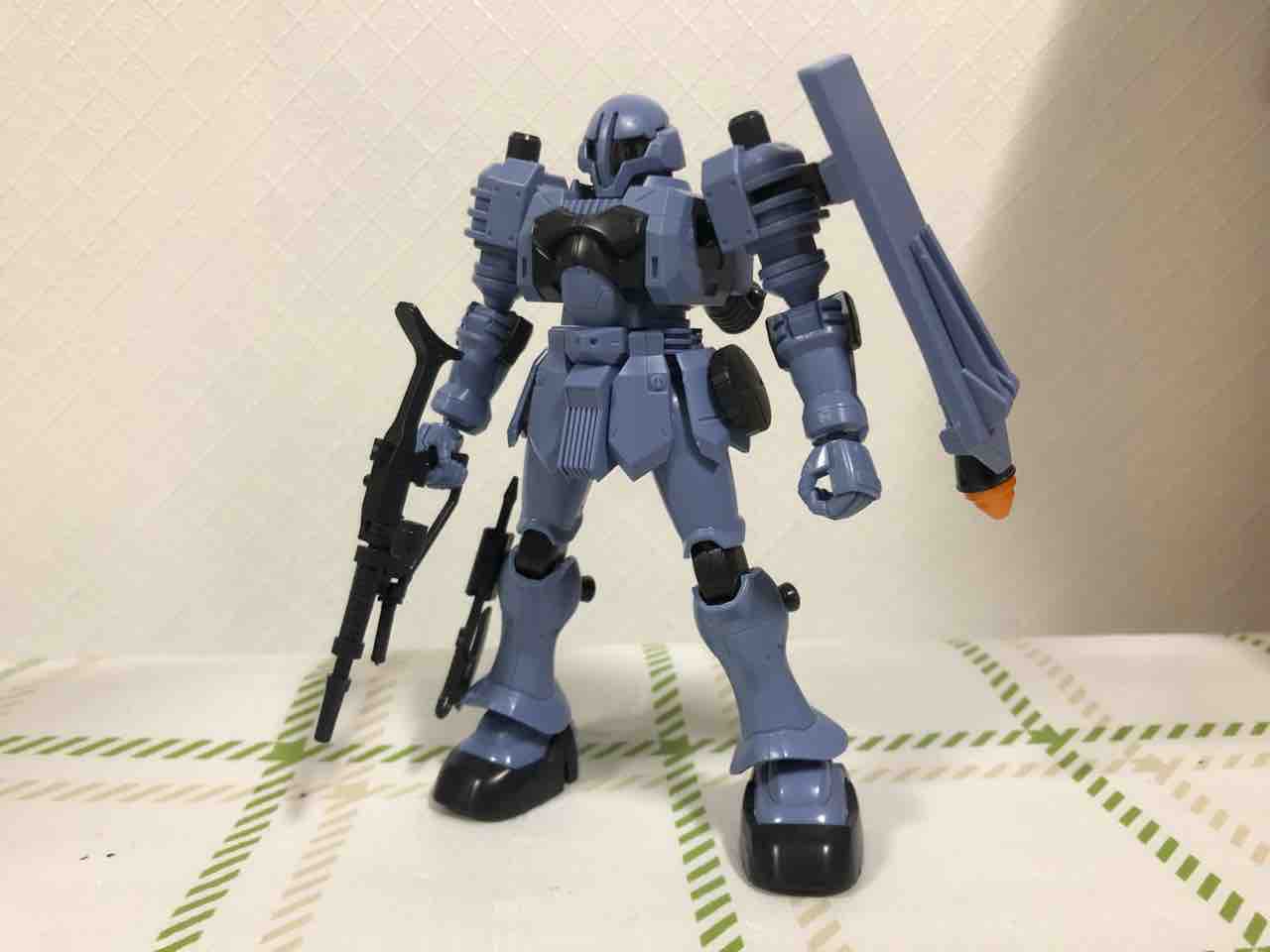 ヅダ ティターンズカラーver を作った ガッツポーズで日が沈む