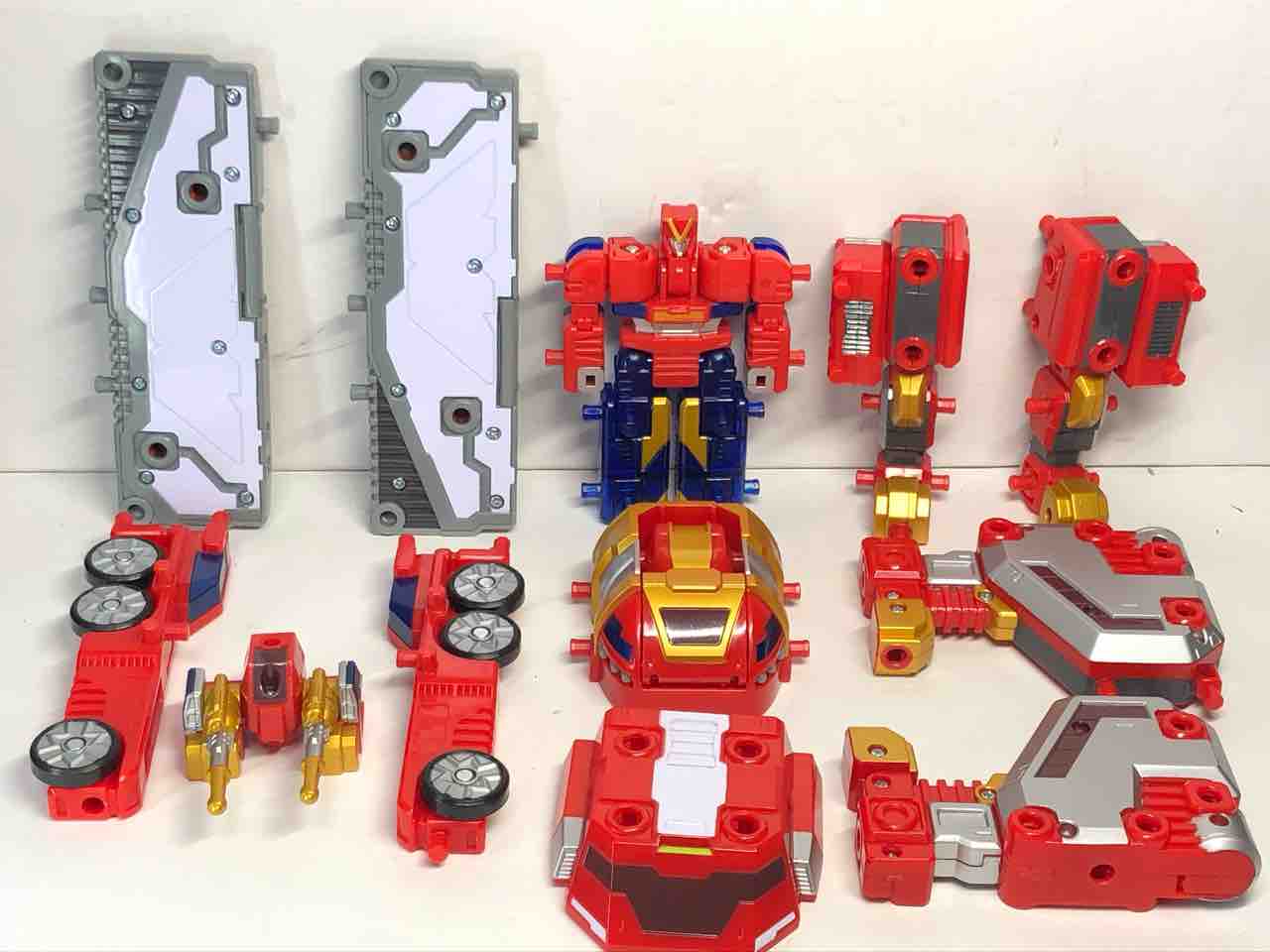 ご紹介】 ムゲンバイン ビクトリーレオン : ガッツポーズで日が沈む ご紹介】 ムゲンバイン ビクトリーレオン : ガッツポーズで日が沈む