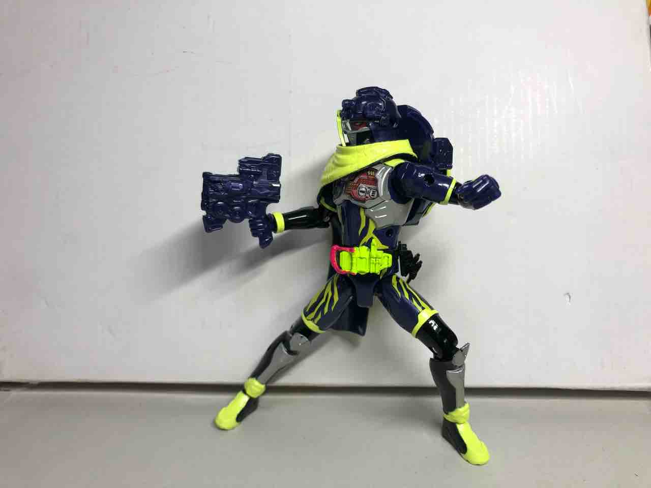 激レア!未使用品 レベルアップライダーシリーズ ゲンム、パラドクス２体セット ご紹介】仮面ライダーエグゼイド レベルアップライダーシリーズ