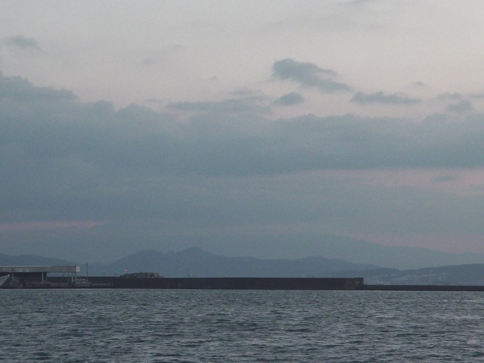 Hideのお暇日記 ２月２７日第６８竜丸の入港 新第１７徳栄丸の初入港