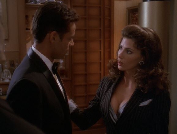 海外ドラマも見なきゃ For James Bond 007 Lovers Only