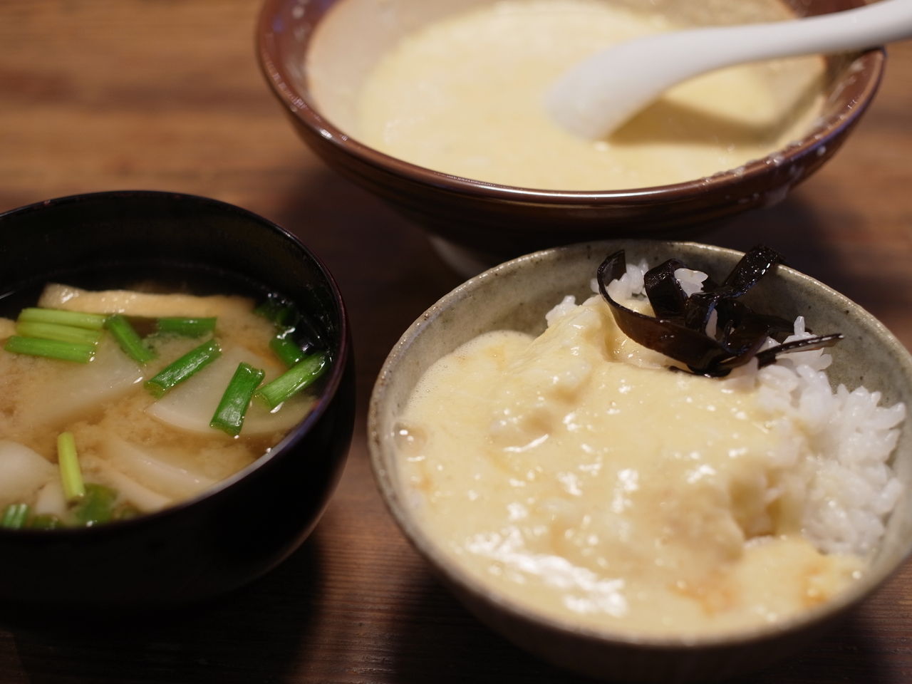 朝食にとろろご飯 おやじ厨房に入る 改 おやじ上海に居る
