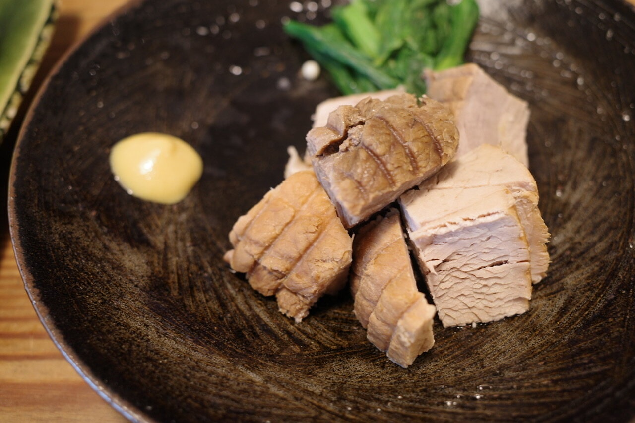 煮豚 ついでに煮卵とだいこんも炊いて 上出来です おやじ厨房に入る 煮豚 ついでに煮卵とだいこんも炊いて 上出来です おやじ厨房に入る