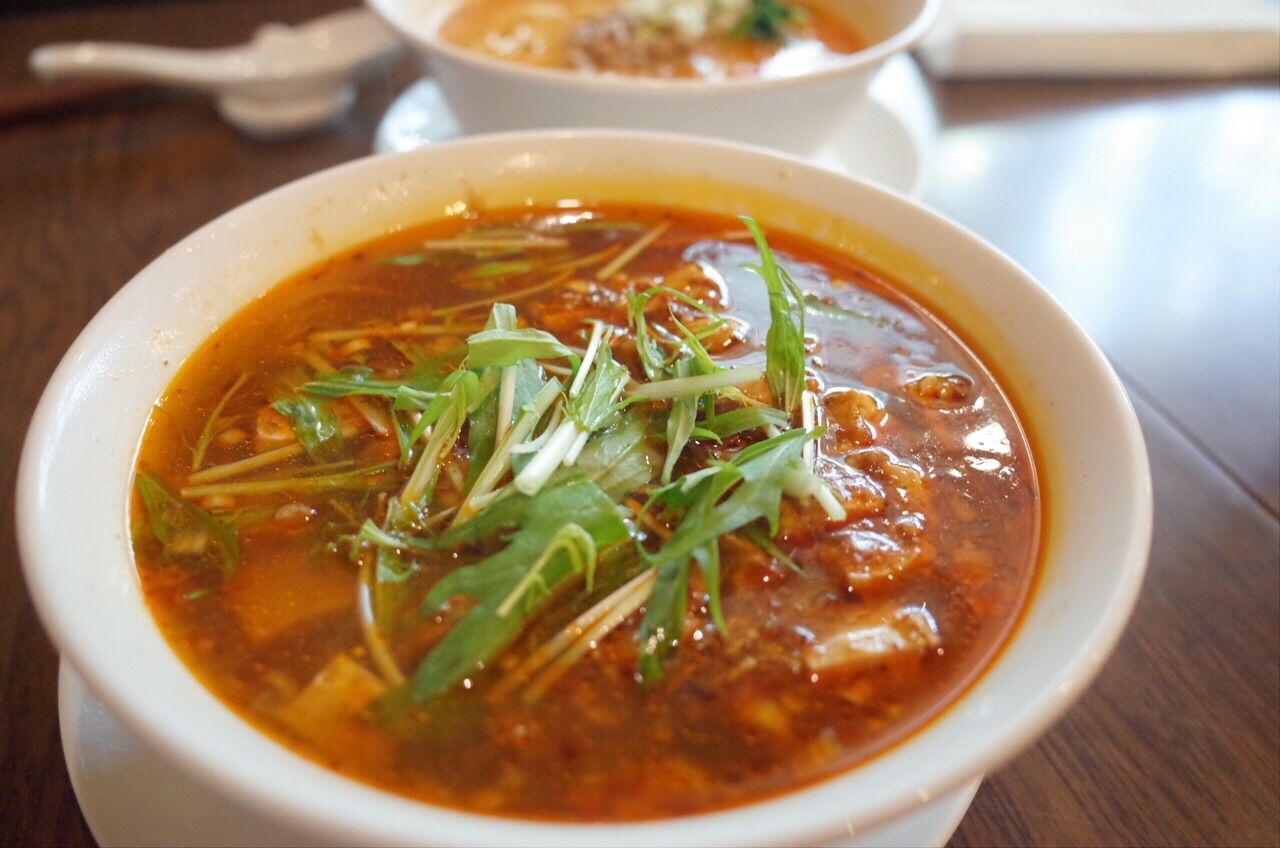 うまかぁ あご出汁ラーメン マーボー豆腐ラーメン おやじ厨房に入る 改 おやじ上海に居る