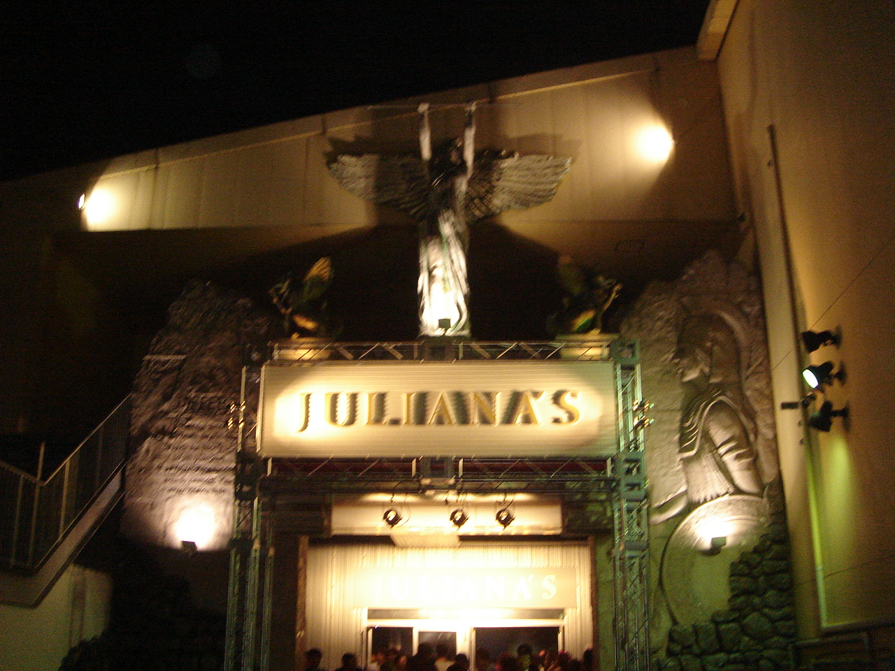 ジュリアナ東京 １日だけの復活 ニュース報道の裏側