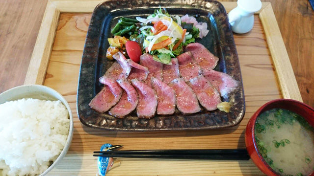 石窯カフェ レストランさぶろう亭 周防大島商タイム 石窯カフェ レストランさぶろう亭 周防大島商タイム