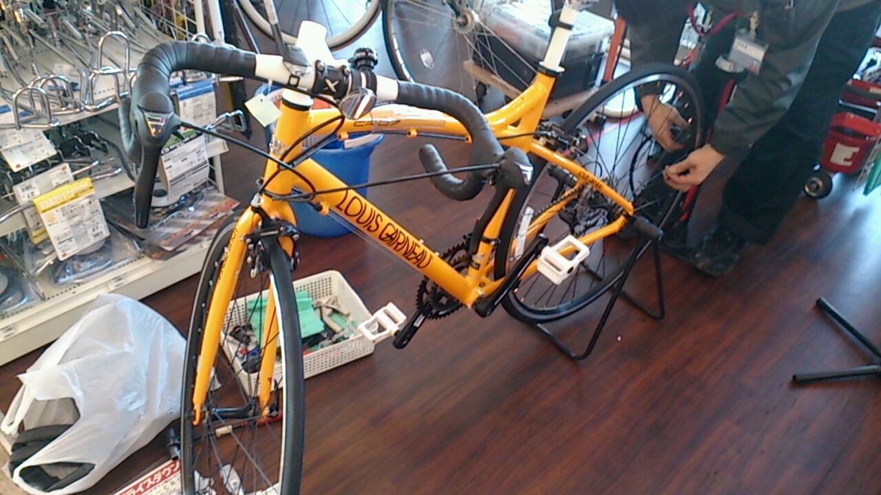 イオンに自転車置いて