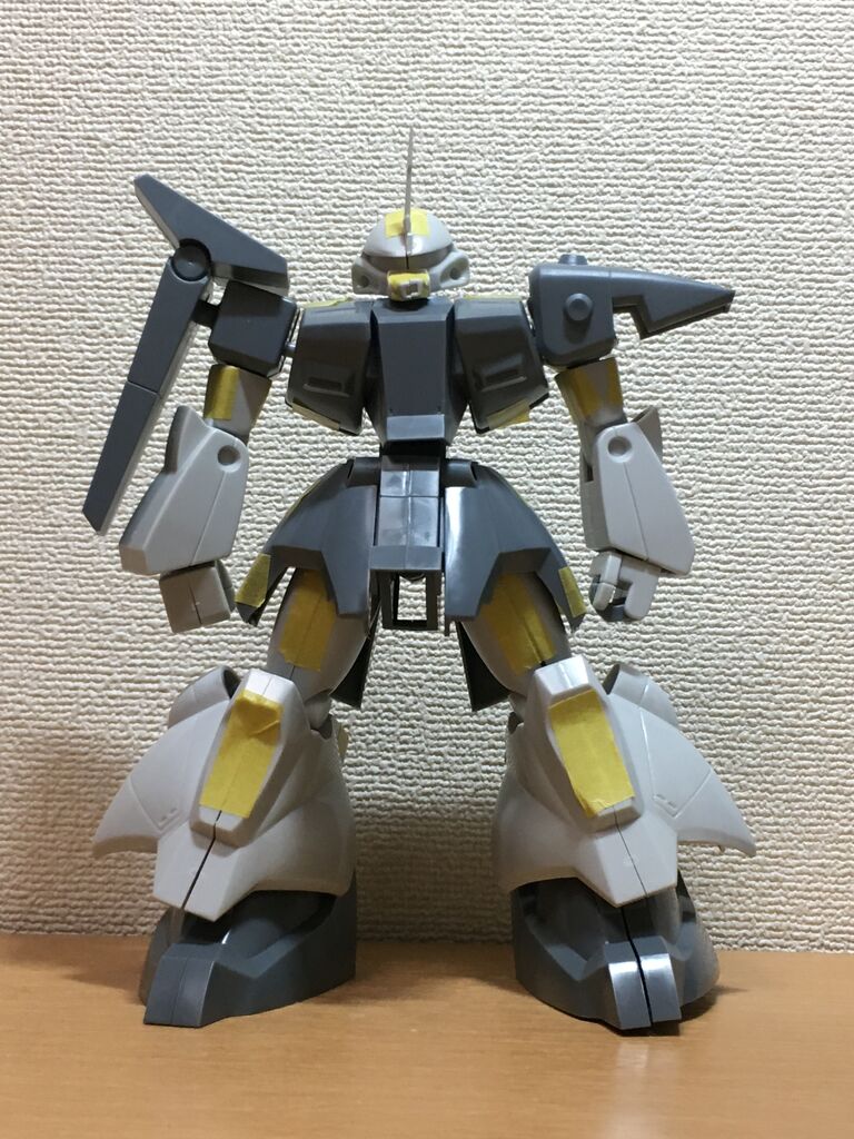 旧キット 1/144 ザクIII 改造（制作編） : おいれんすの作業机