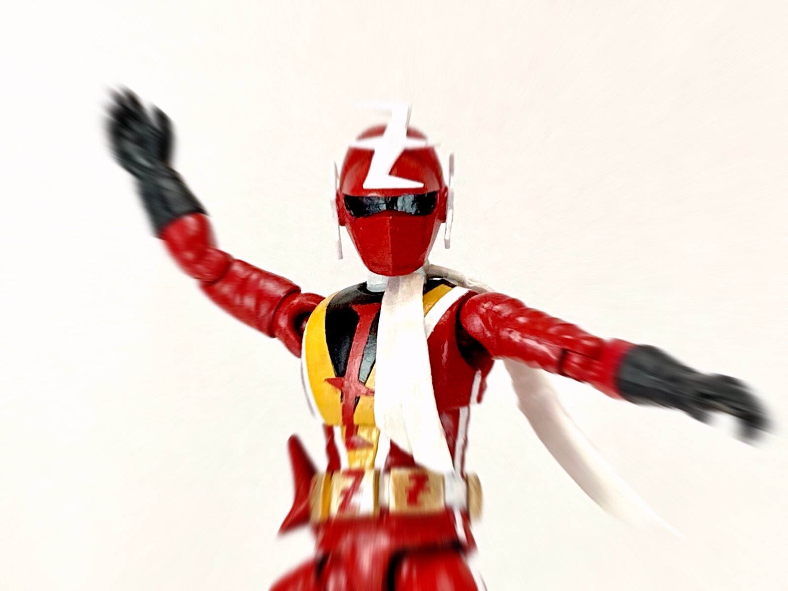 フィギュアーツ 改造　ズバット風 掌動(SHODO) 改造 快傑ズバット（完成編） : おいれんすの作業机