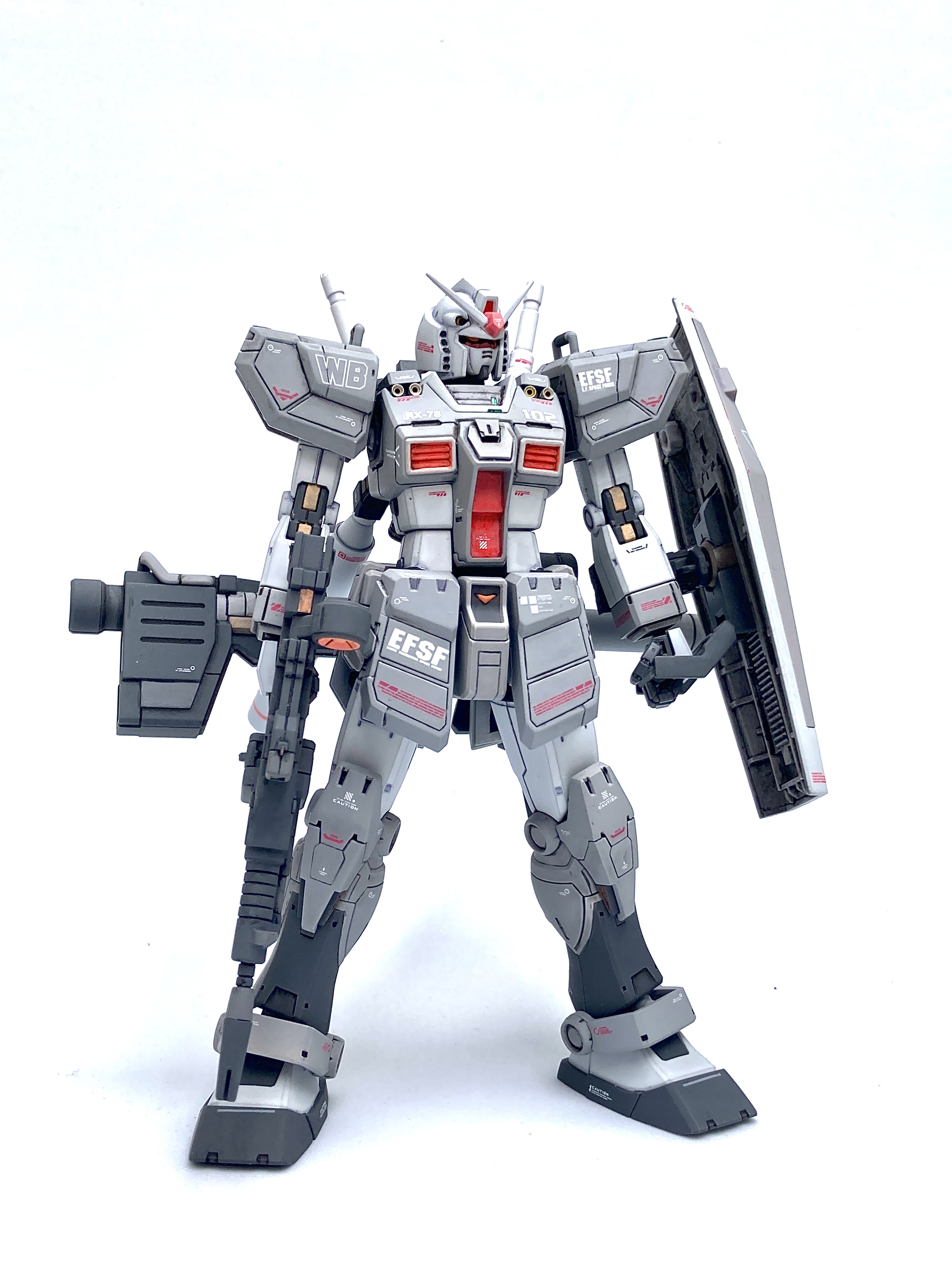 ガンダム（ORIGIN＋グラスフェザー装備）完成編 : おいれんすの作業机