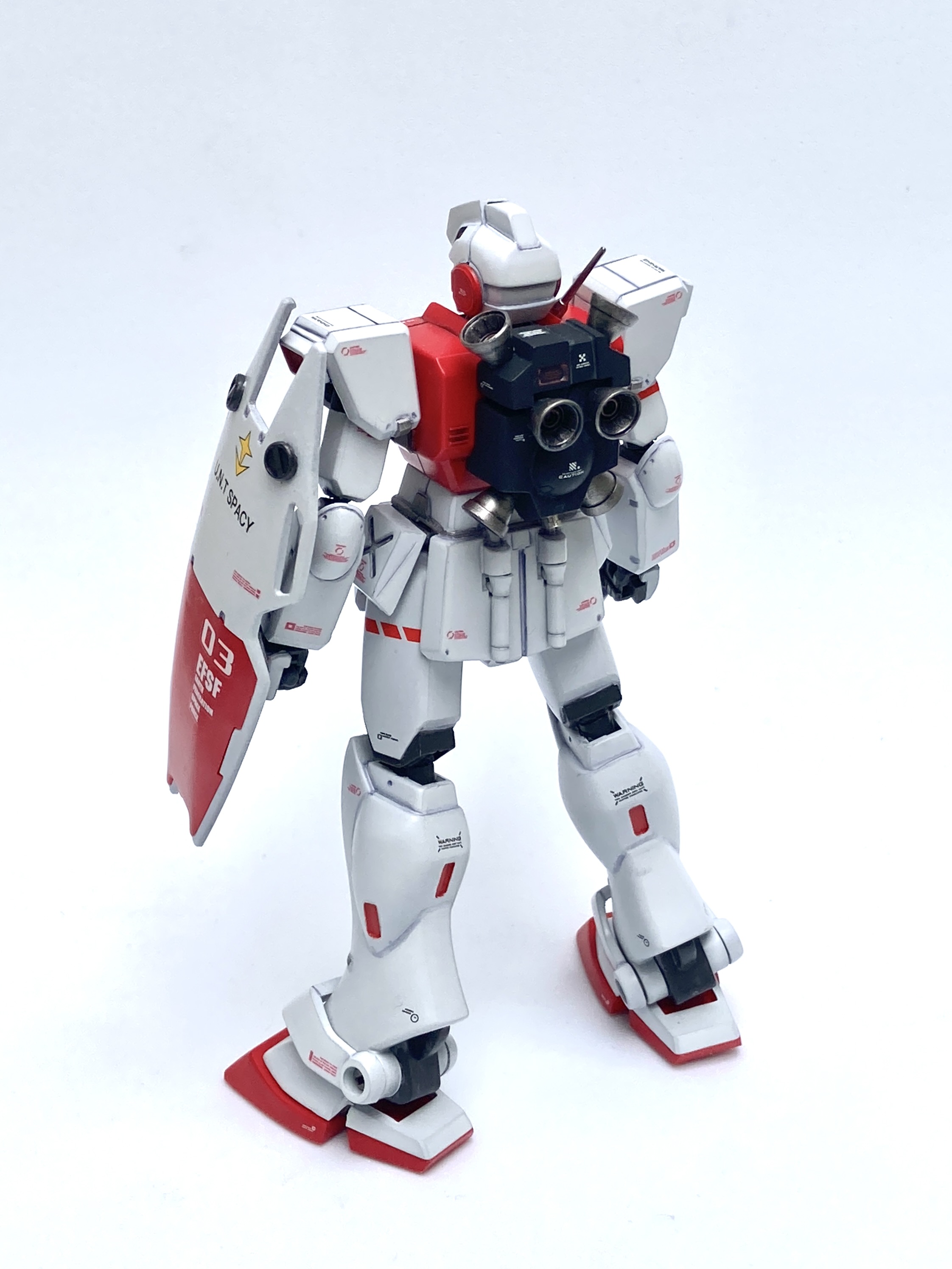 旧キット 1/144 ジム・コマンド宇宙用 改造（完成編） : おいれんすの