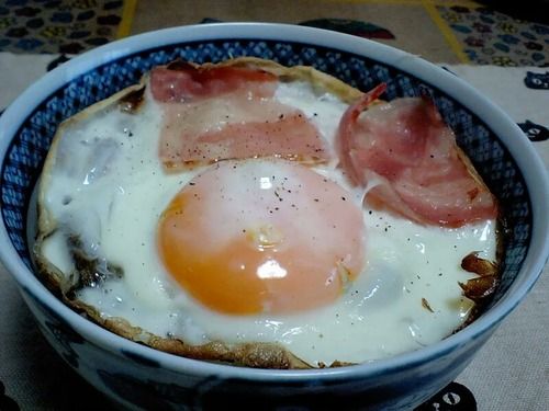 目玉焼き丼美味すぎて草