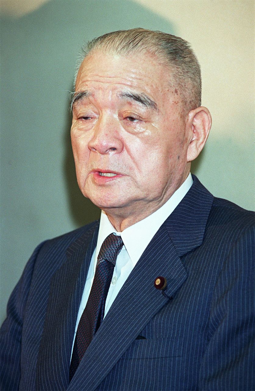 金井満