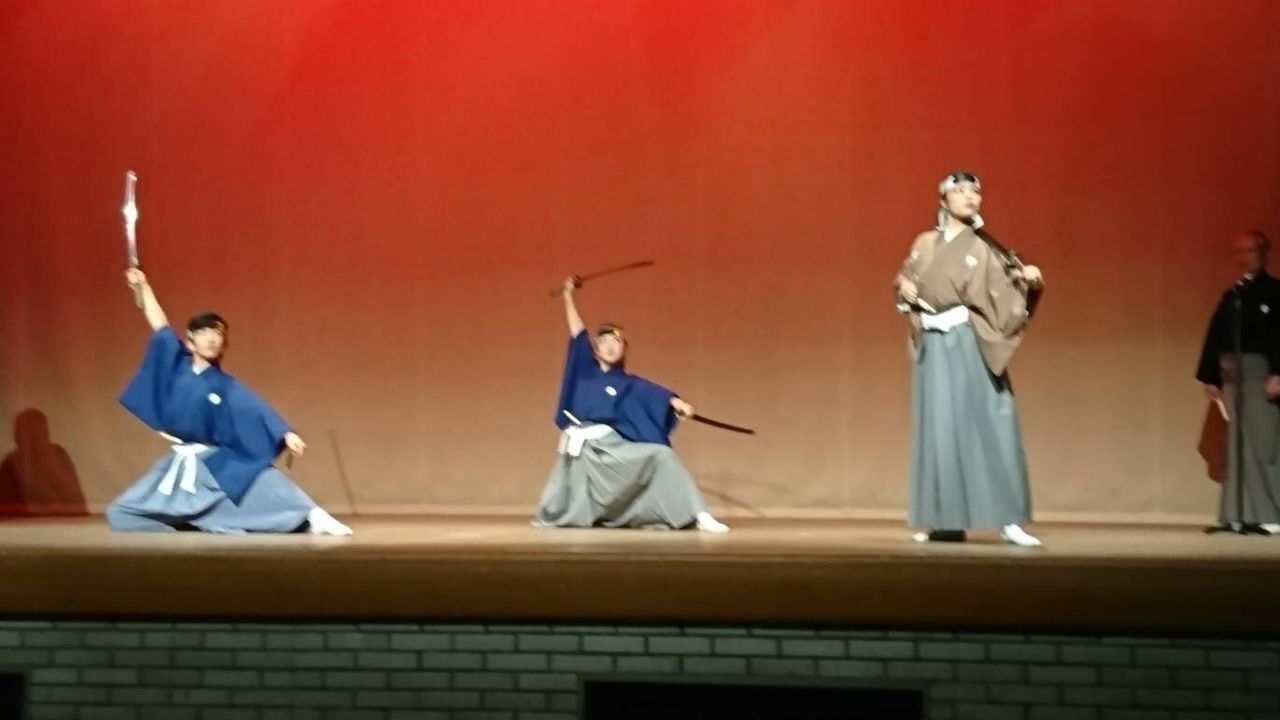 剣詩舞　剣舞 