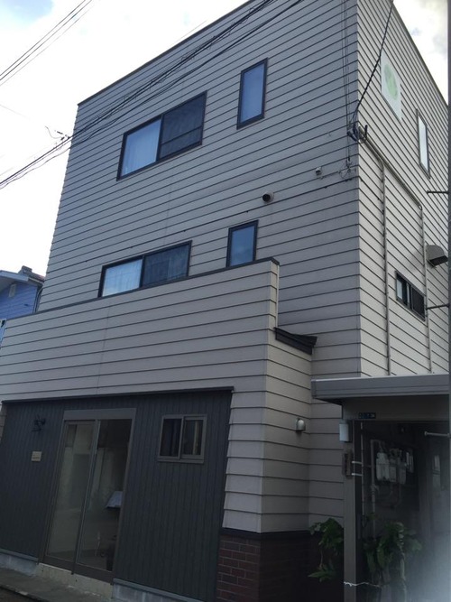 ネセシテ　外観