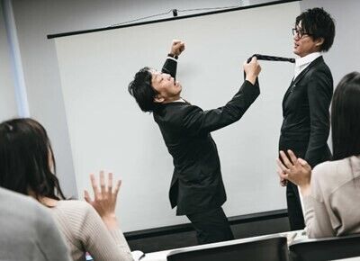 大企業さん「新入社員君、社長との懇親会とか試食会やるから辞めないで~!