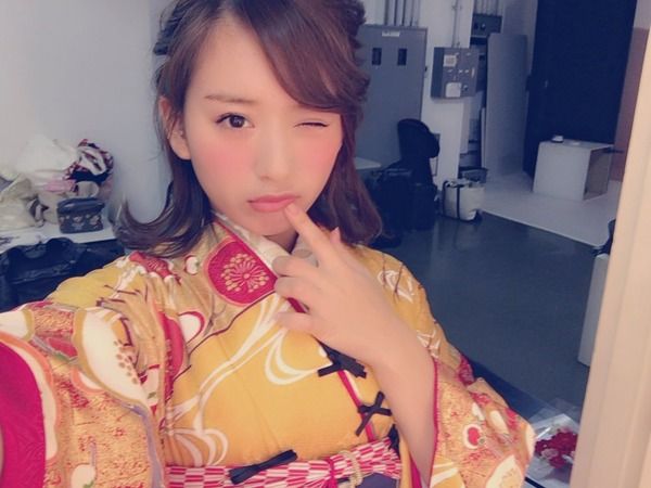 【NMB48】木下春奈がついに憧れの北川景子とツーショットを撮る！（画像あり）