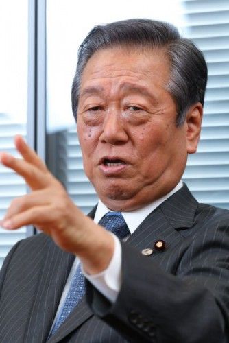 【悲報】小沢一郎さん、史上初めて議員生活50年目に突入する模様