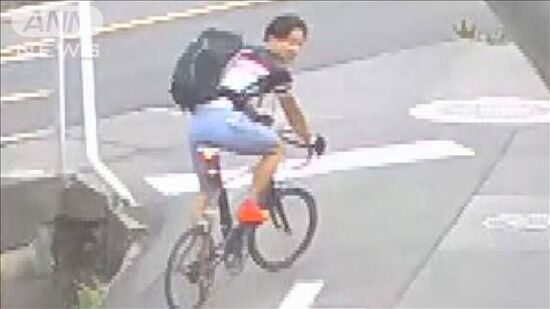 3歳女児を自転車でひき逃げ容疑　交番へ出頭の男(35)を逮捕