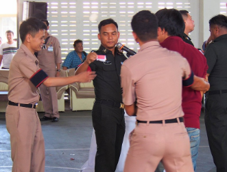 【画像】タイの徴兵検査、もはや参加する美女のお披露目会になってしまうｗｗｗｗ