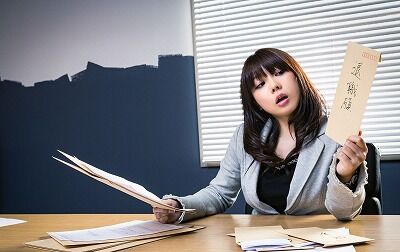 【悲報】弊社、『とんでもない理由』で女子の新入社員に辞められてしまうwwwww