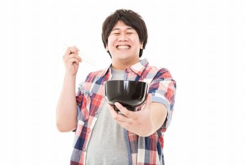 温泉民宿さん「ご飯の『セルフで』は『食べ放題』じゃないんだよ、4合も食うのやめてくれ」