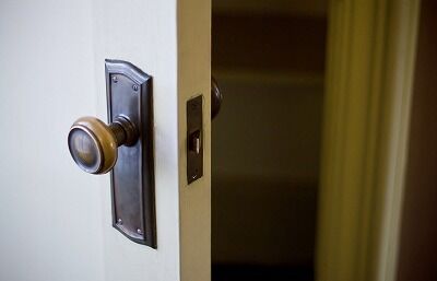 【画像】都内1k物件が家賃3.5万円、ただしバカみたいな間取り ←これ住める？