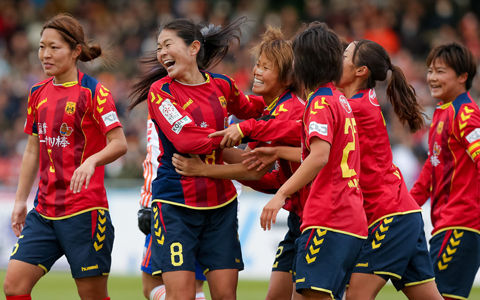 岩渕真奈まさか…皇后杯決勝を観戦もトイレで澤弾見逃す