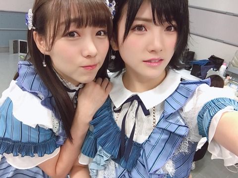 【恐怖】とっても可愛いメンバーの肩に得体の知れない何かがのってるんだけど....