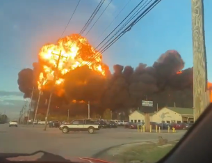 【画像】アメリカの空港で地獄みたいな離陸失敗事故が起きてしまう...