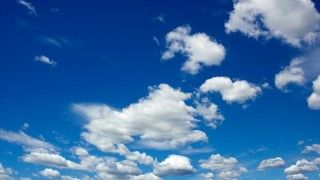 【画像】AKB48小嶋陽菜のこぼれ落ちそうなマシュマロ美乳wwwwwww