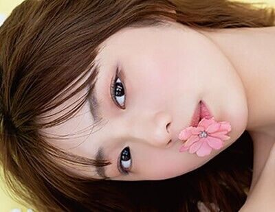 【画像】菊地姫奈の事を絶対に好きになってしまう机乗お乳がこちらｗｗｗｗｗ