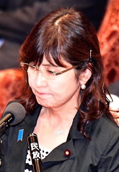 民進党・辻元清美、稲田防衛相が靖国参拝を見送ったことを問題視→追及に稲田が涙ぐむ